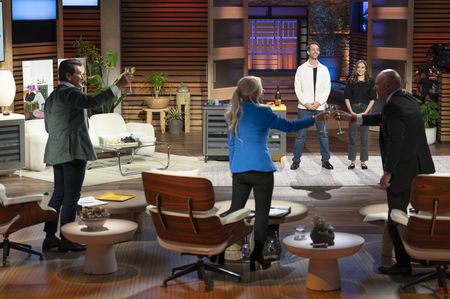 ROBERT HERJAVEC, LORI GREINER, SAM NAPARSTEK, ALYSE BORKAN, KEVIN O'LEARY