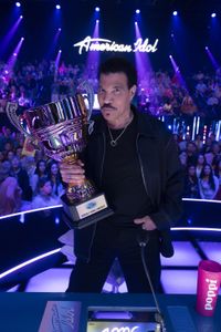 LIONEL RICHIE