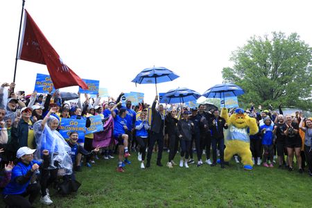 WILL GANSS, IKE EJIOCHI, LORI BERGAMOTTO, SAM CHAMPION, LARA SPENCER, GINGER ZEE, WILL REEVE, GIO BENITEZ, RAY