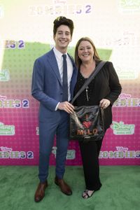 MILO MANHEIM, CAMRYN MANHEIM