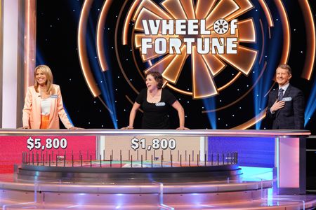 VANNA WHITE, MAYIM BIALIK, KEN JENNINGS