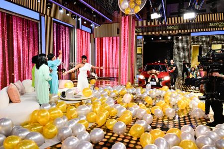 LEILA EVANS, BERNICE WILLIAMS, RUBIE WILLIAMS, TAMRON HALL, CREW