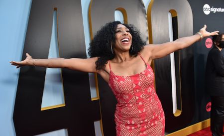 DAWNN LEWIS
