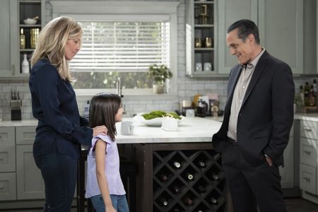 LAURA WRIGHT, SCARLETT SPEARS, MAURICE BENARD