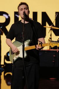 SAM FENDER