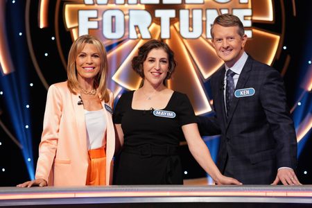 VANNA WHITE, MAYIM BIALIK, KEN JENNINGS