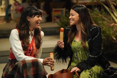 HANNAH SIMONE, GINA RODRIGUEZ