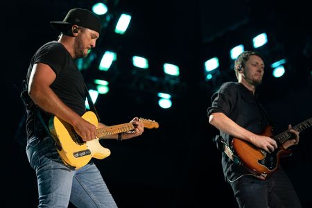 LUKE BRYAN