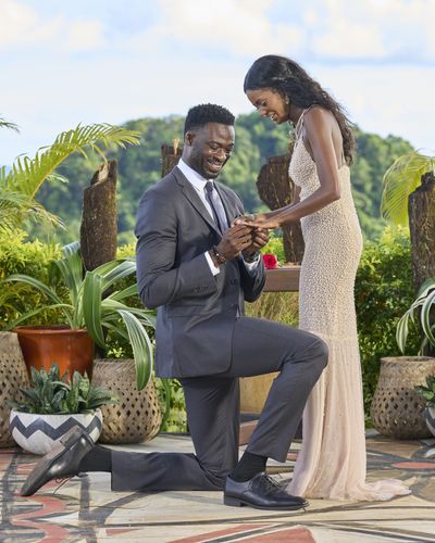 Charity Lawson & Dotun Olubeko - Bachelorette 20 - Discussion 169520_5869-400x0