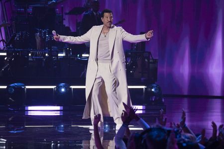 LIONEL RICHIE