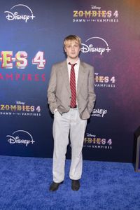MILES ELLIOT