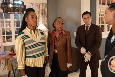 IANTHA RICHARDSON, SONJA SOHN, RAMÓN RODRÍGUEZ