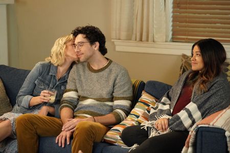 MOLLY MCCOOK, RICK GLASSMAN, GINA RODRIGUEZ