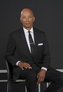 BYRON PITTS 