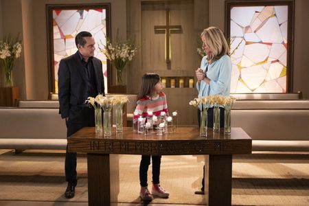 MAURICE BENARD, SCARLETT SPEARS, LAURA WRIGHT