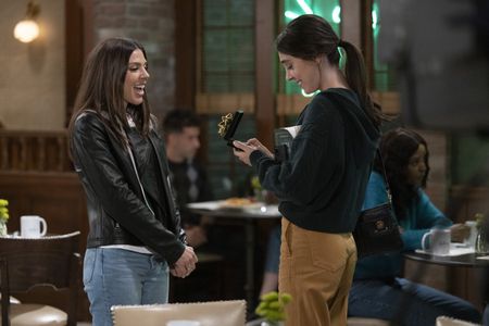 KATE MANSI, KRISTEN VAGANOS