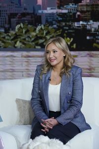 DR. ALEXANDRA SOWA